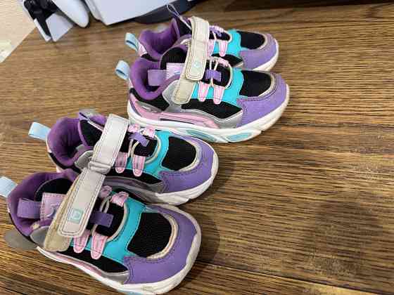 Кроссовки котофей 26 и 27 размер светящиеся Донецк