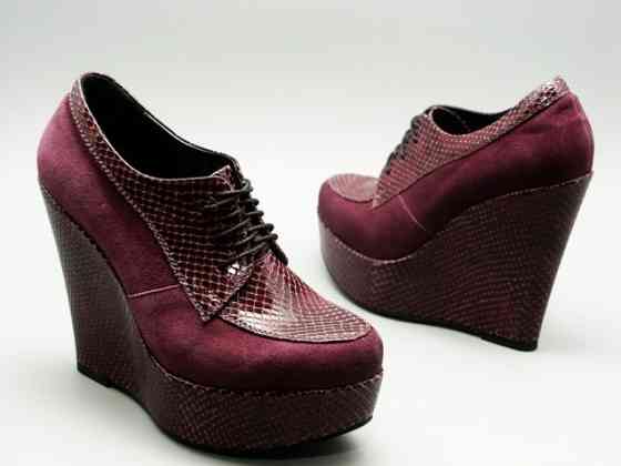 Отдам под реализацию женскую обувь Донецк