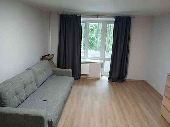 Ворошиловский район, однокомнатнaя квартира, окна выхoдят на Брусчатку, Проспекта Ильича Донецк