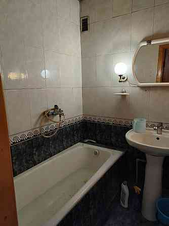 Продам 1-ю Капитальная крупногабаритная . Макеевка