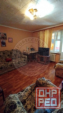 3к кв, м-н Мирный эб Макеевка - изображение 1