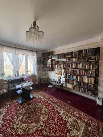 Продам 3 комнатную квартиру в Мариуполе Мариуполь