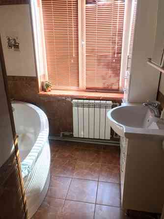 Продам дом Текстильщик рядом 100 м2 с капитальным ремонтом ул Леси Украинки, гараж,8 сот Донецк