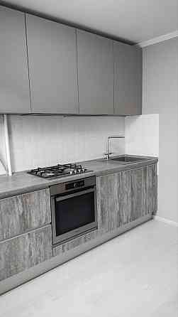 Продам 3-к квартиру ул.Олимпийская 165. Мариуполь