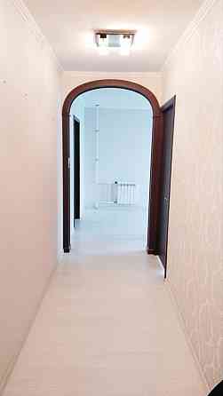 Продам 3-к квартиру ул.Олимпийская 165. Мариуполь