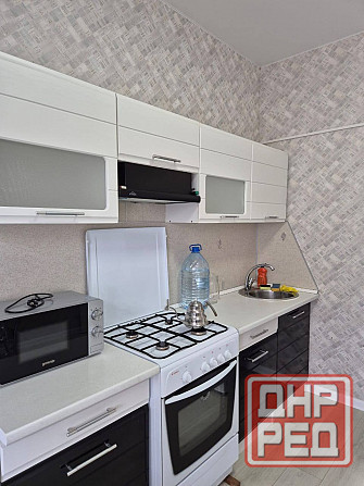 Срочная сдача 2х комнатной квартиры Донецк - изображение 1