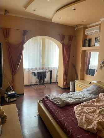 Продам квартиру в центре Донецк