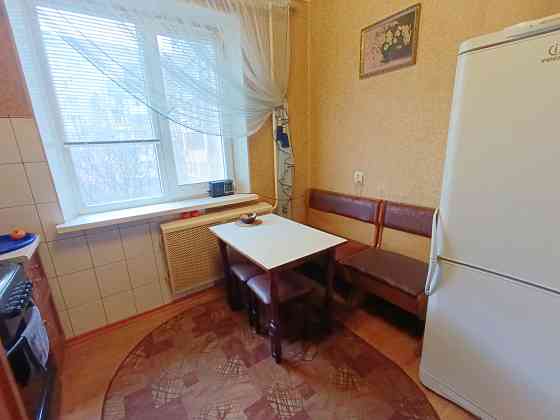 Продам 3- х комнатную квартиру в Пролетарском районе, ул. Раздольная, кафе Клеопатра. Донецк