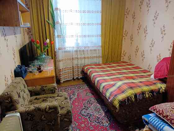 Продам 3- х комнатную квартиру в Пролетарском районе, ул. Раздольная, кафе Клеопатра. Донецк