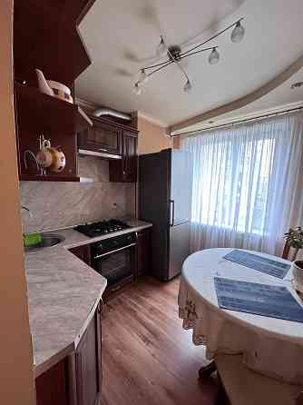 Однокомнатная с хорошим ремонтом Харцызск