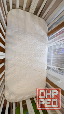 Детская кроватка ( манеж ) с матрасом, бортиками и простынями Донецк - изображение 6