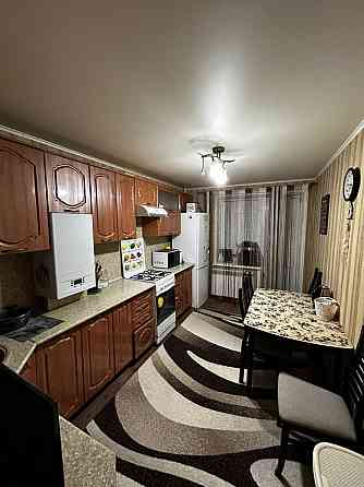 Сдам двушку на изумруде Донецк