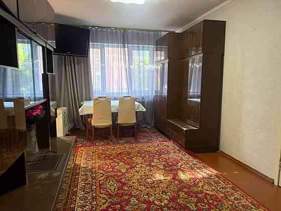 2 комнатная квартира в аренду Мариуполь
