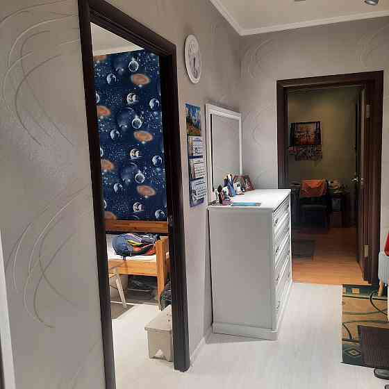 м-н Широкий, ул. Шутова, 2к. кв-ра, ЕВРОремонт, чешка, 6/9 Донецк