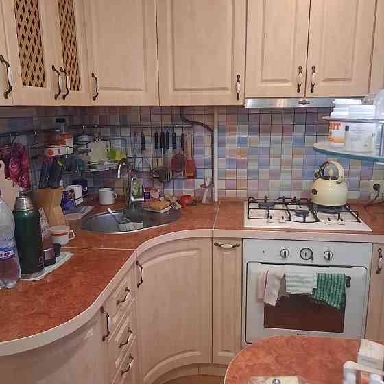 м-н Широкий, ул. Шутова, 2к. кв-ра, ЕВРОремонт, чешка, 6/9 Донецк