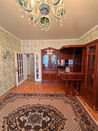 Продажа 5-ти комн. квартиры + гараж в Центрально-Городском районе г. Макеевка, Шевченковский дом Макеевка