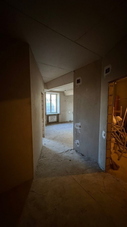 Коммерческая недвижимость Продажа помещения в Центрально-Городском районе г. Макеевка, ул. Ленина Макеевка