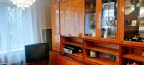 Продам 2-ком квартиру. Донецк. Кирпичный дом. 2-й этаж. Донецк