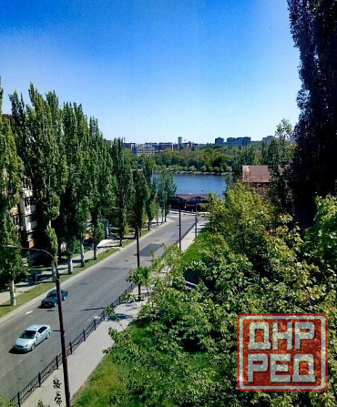 Продается 2 комнатная квартира пл. Конституции Ворошиловский р-н Донецк - изображение 1