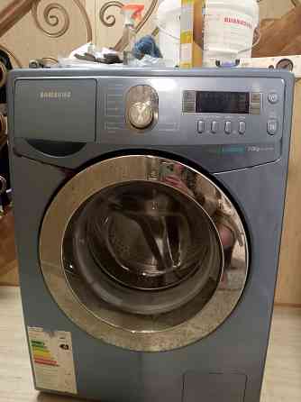 Продам стиральную машину на запчасти Макеевка