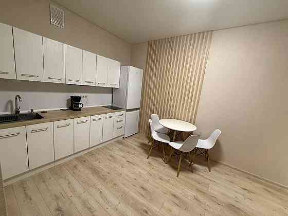 Сдается двухкомнатная квартира в районе Пл. Бакинских Донецк