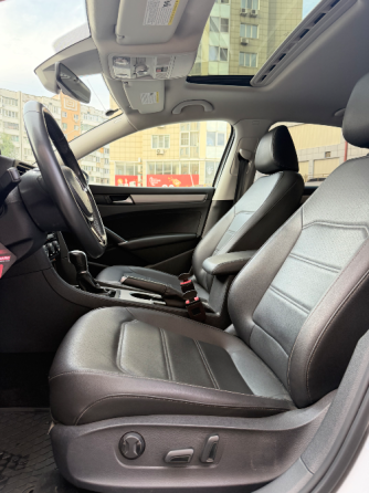 Volkswagen Passat SE Донецк