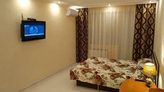 Посуточно квартира в Центре Мариуполь Мариуполь