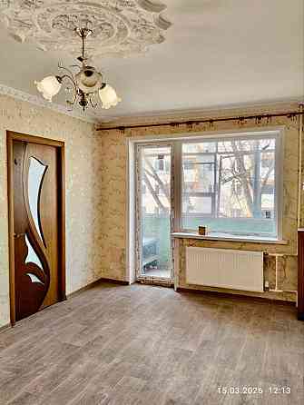 Продается 2 к квартира в Центральном р-не, пересечение пр. Строителей с пр. Ленина. Мариуполь