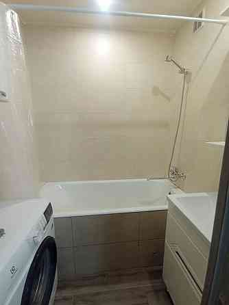 Двухкомнатная квартира Калининский р-н. Ориентир: ост. ул. Марии Ульяновой. Донецк