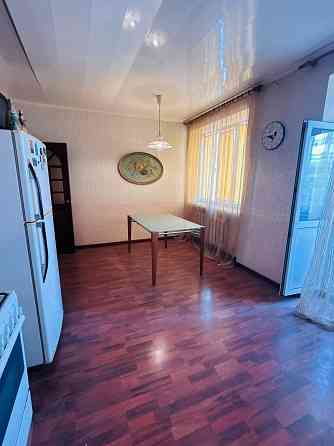 Продается крупногабаритная 3 комнатная квартира г. Донецк, Ворошиловский район, бульвар Пушкина Донецк