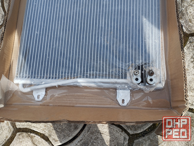 Продам радиатор кондиционера Passat B8 2016 Макеевка - изображение 2