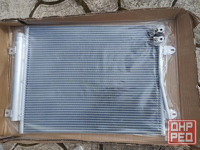 Продам радиатор кондиционера Passat B8 2016 Макеевка - изображение 1