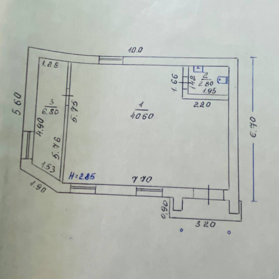 Продается коммерческого отдельно-стоящее помещение г. Макеевка Горняцкий район (м-н Мирный). Макеевка