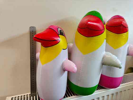 Пингвин-неваляшка надувной Донецк