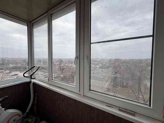 Продам 1-комнатную квартиру на Голубом-1 Донецк