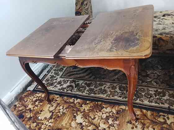 Старый винтажный стол Донецк