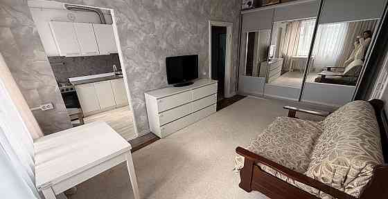 Сдaётcя уютнaя двуxкомнaтнaя квартира нa длительный cрок в Ворошиловском районе Донецк