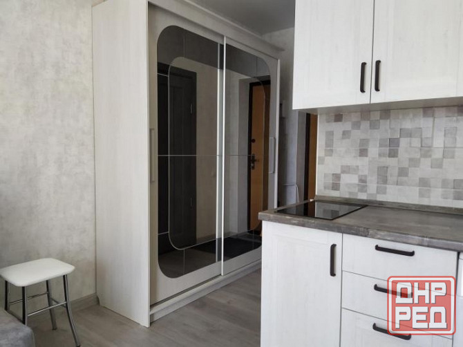 дается уютная однокомнатная квартира в Калининском районе города Донецк. Ориентир парк Гулливер ул. Донецк - изображение 2