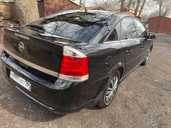 Продам Opel Vectra Год выпуска: 2007 1,8 механика Пробег: 220 тыс. Снежное