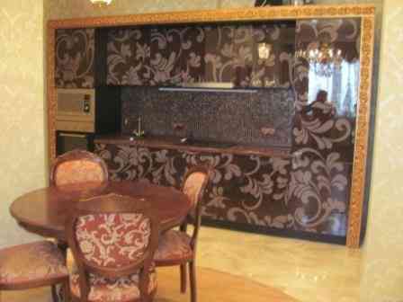 Срочно продам отличную 3 к.кв центр Донецка новострой Диск Маяковского Донецк