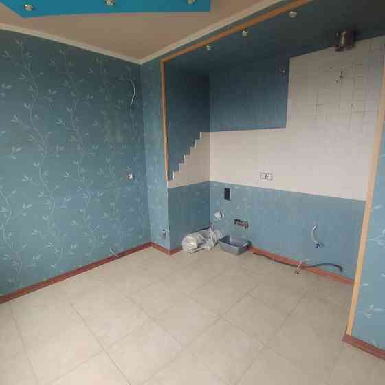 Продаю 2 комн.кв Зеленый Макеевка