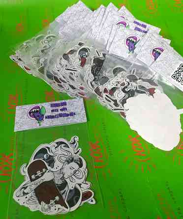 Стенды, уголки покупателя, рекламных и информационных конструкций Донецк