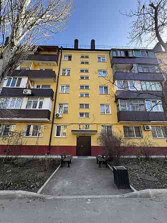 Просторная двухкомнатная квартира в Левобережном районе Мариуполь