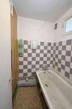 Просторная двухкомнатная квартира в Левобережном районе Мариуполь