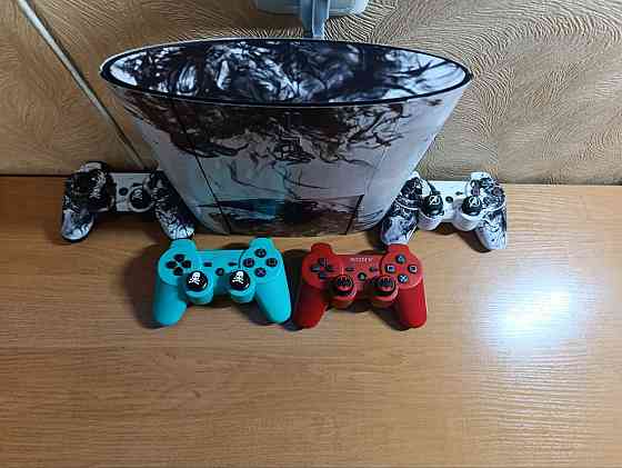 Продам прошитую PlayStation 3 super slim Донецк