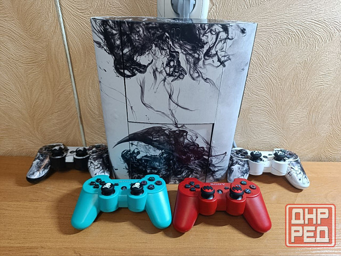 Продам прошитую PlayStation 3 super slim Донецк - изображение 1