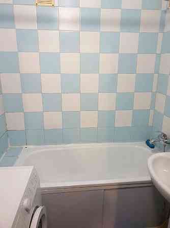 Сдаётся 2 комн. Киевский район. Маяк. Вода холодная и горячая. Донецк