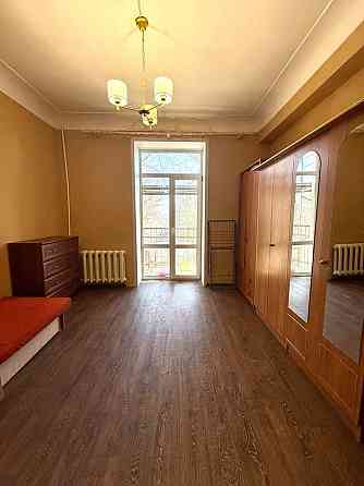 Продам 2-х квартиру сталинку в Мариуполе! Мариуполь