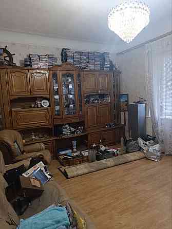 продам 4-х комнатную квартиру Донецк