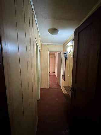 Срочно 3к кв м-н Центральный, этаж 2/5 Макеевка